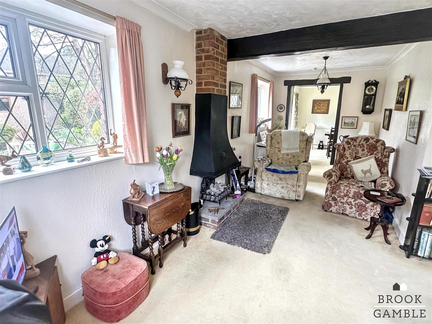 2 Bedroom House. Church Street in Eastbourne,  6